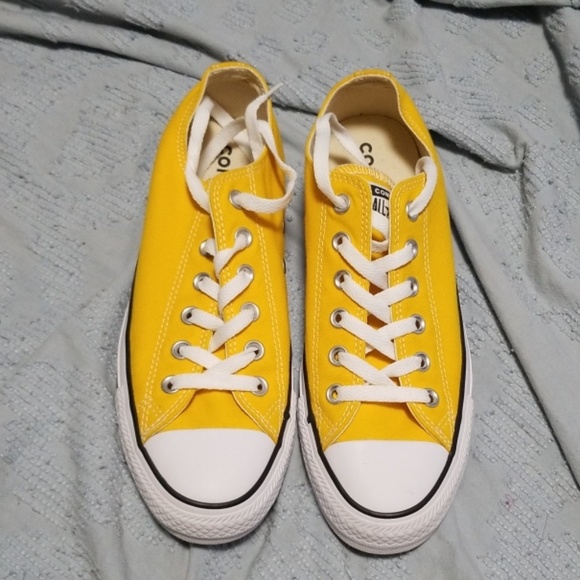 converse lemon yellow